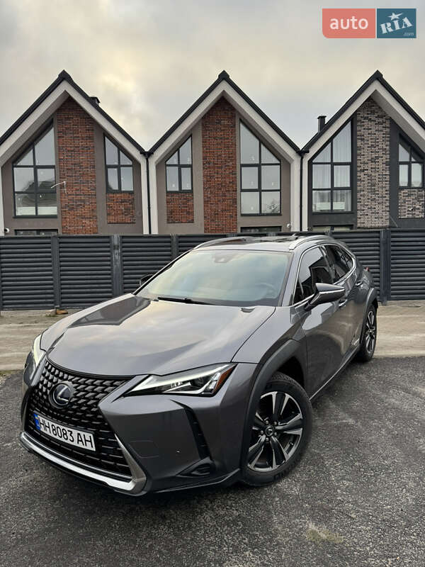 Внедорожник / Кроссовер Lexus UX 2020 в Киеве