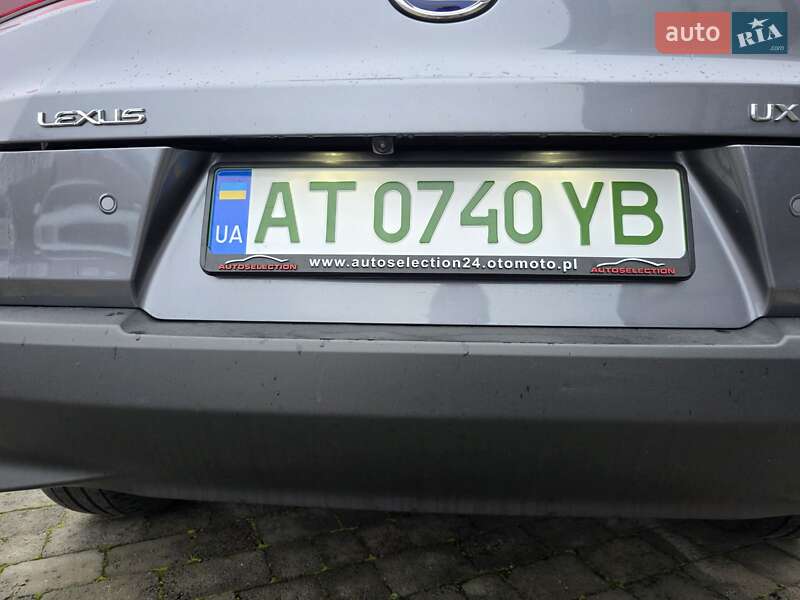 Позашляховик / Кросовер Lexus UX 2022 в Снятині