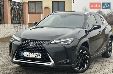 Внедорожник / Кроссовер Lexus UX 2021 в Дрогобыче