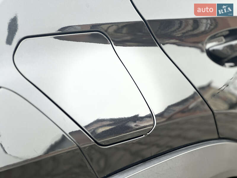 Позашляховик / Кросовер Lexus UX 2021 в Дрогобичі