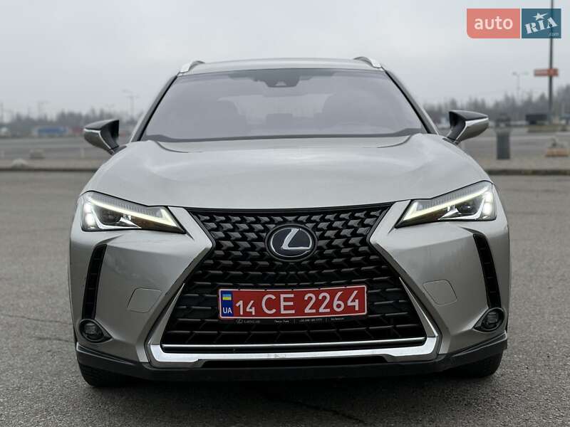 Внедорожник / Кроссовер Lexus UX 2020 в Львове
