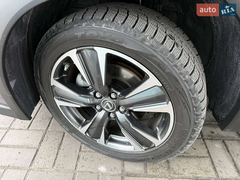 Внедорожник / Кроссовер Lexus UX 2021 в Днепре