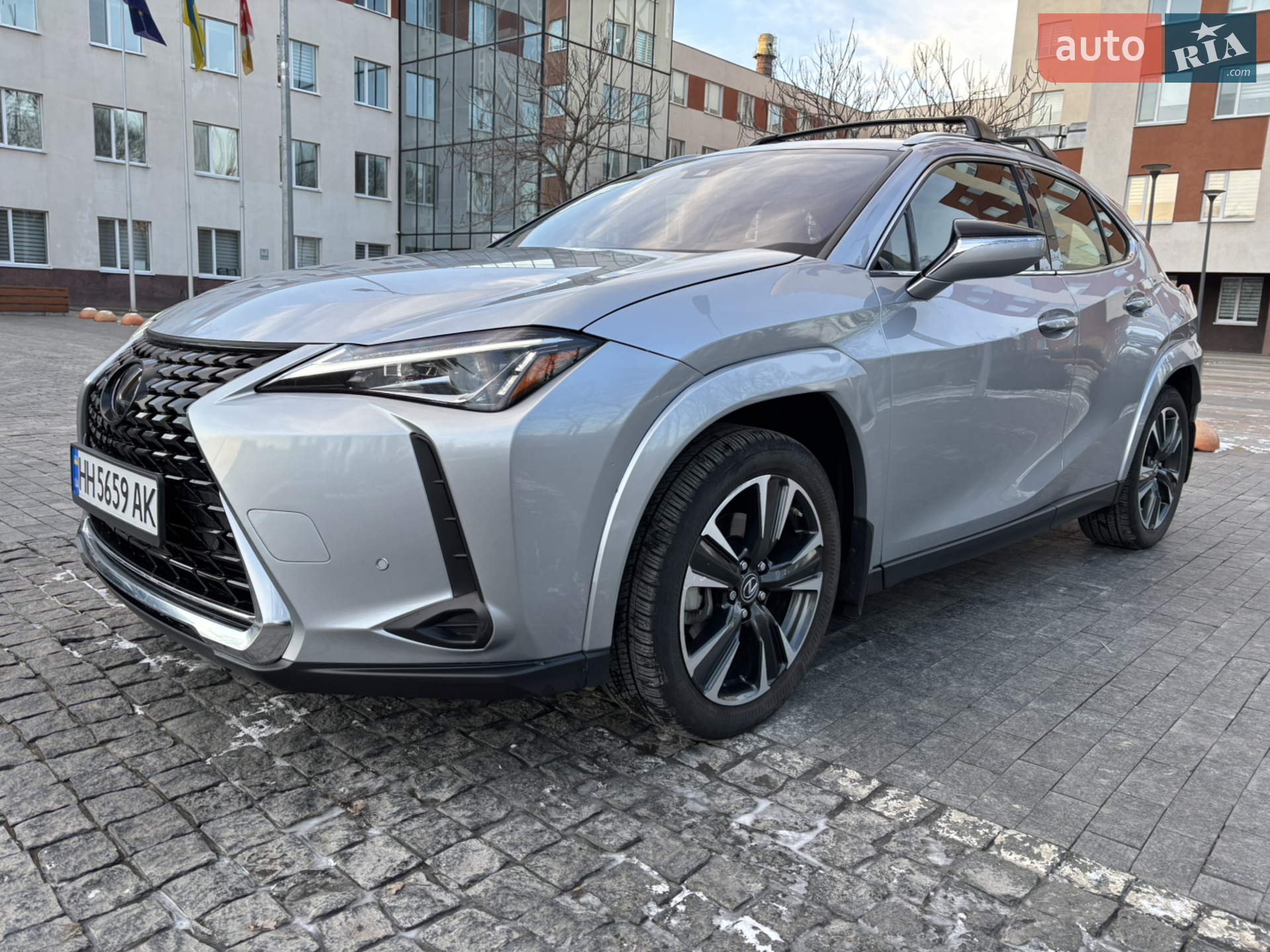 2023 Lexus UX - мініатюра 3