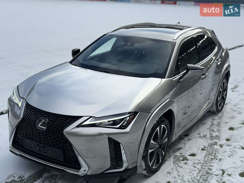 Позашляховик / Кросовер Lexus UX 2019 в Одесі фото 5 Позашляховик / Кросовер Lexus UX 2019 в Одесі
