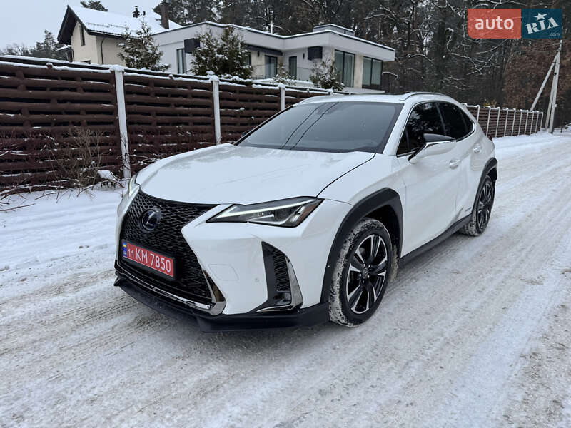 Внедорожник / Кроссовер Lexus UX 2019 в Киеве