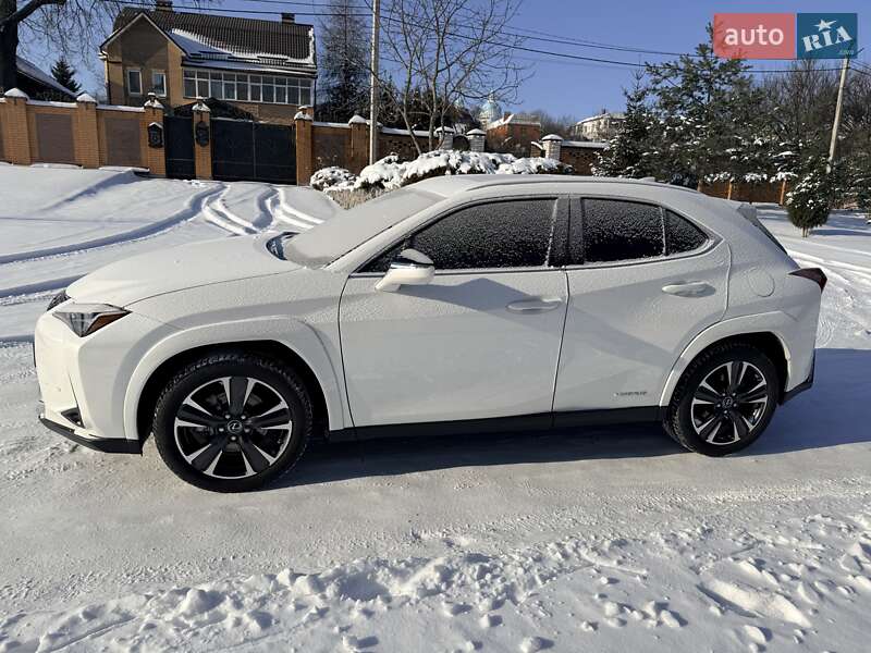 Внедорожник / Кроссовер Lexus UX 2022 в Сумах