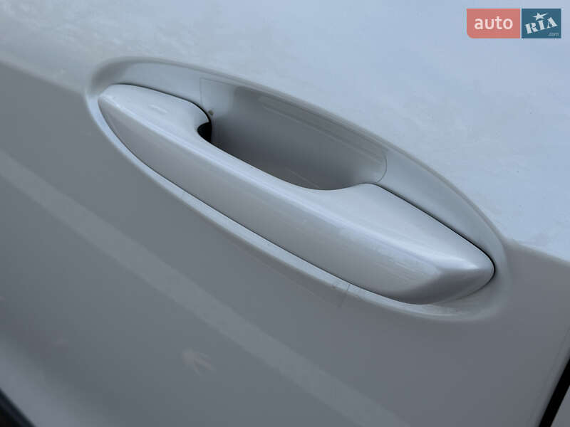 Позашляховик / Кросовер Lexus UX 2021 в Києві