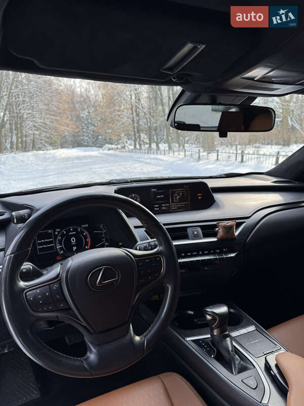 Позашляховик / Кросовер Lexus UX 2020 в Києві фото 7 Позашляховик / Кросовер Lexus UX 2020 в Києві