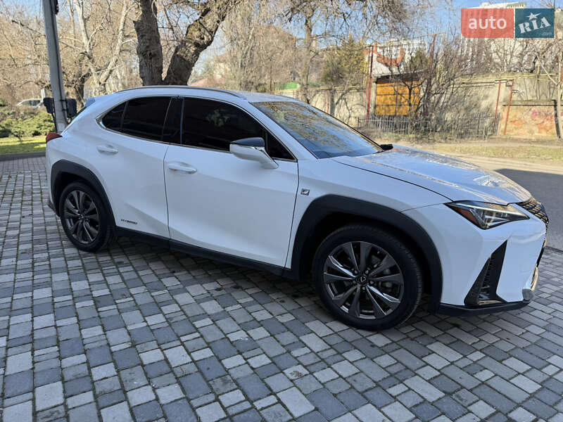 Внедорожник / Кроссовер Lexus UX 2020 в Одессе
