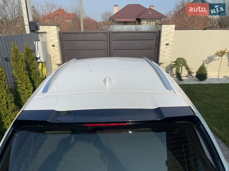 Внедорожник / Кроссовер Lexus UX 2020 в Ужгороде