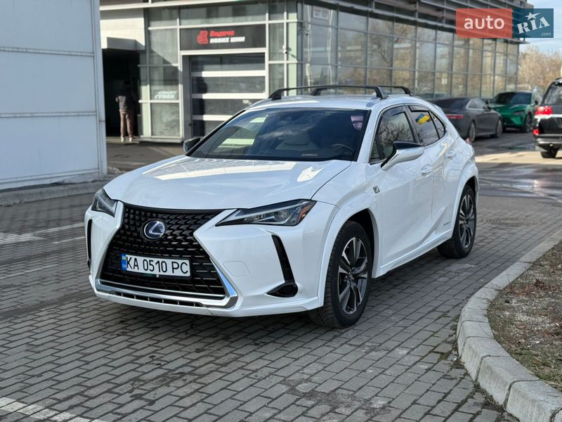 Внедорожник / Кроссовер Lexus UX 2019 в Киеве