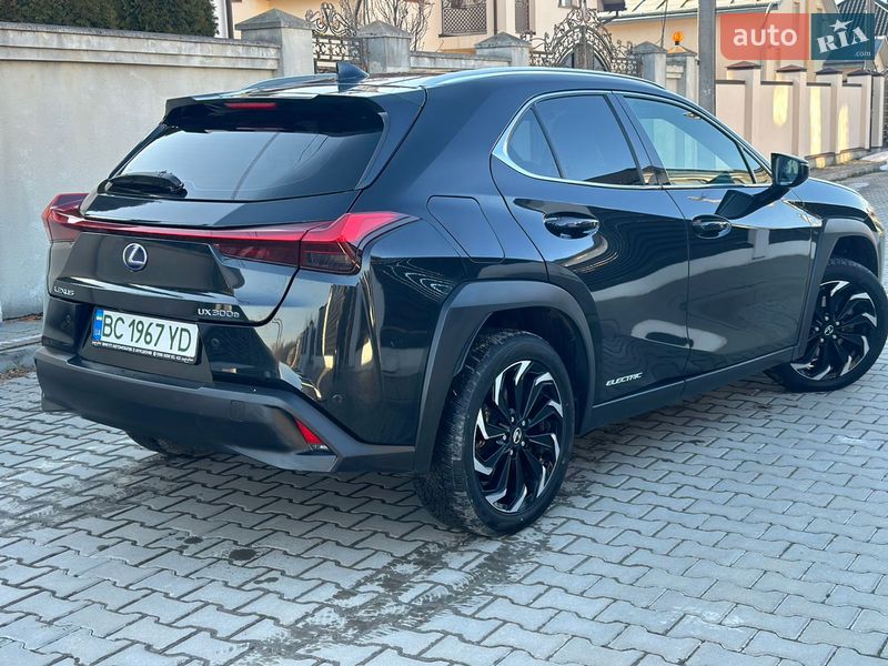 Внедорожник / Кроссовер Lexus UX 2020 в Трускавце