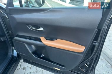 Внедорожник / Кроссовер Lexus UX 2020 в Трускавце