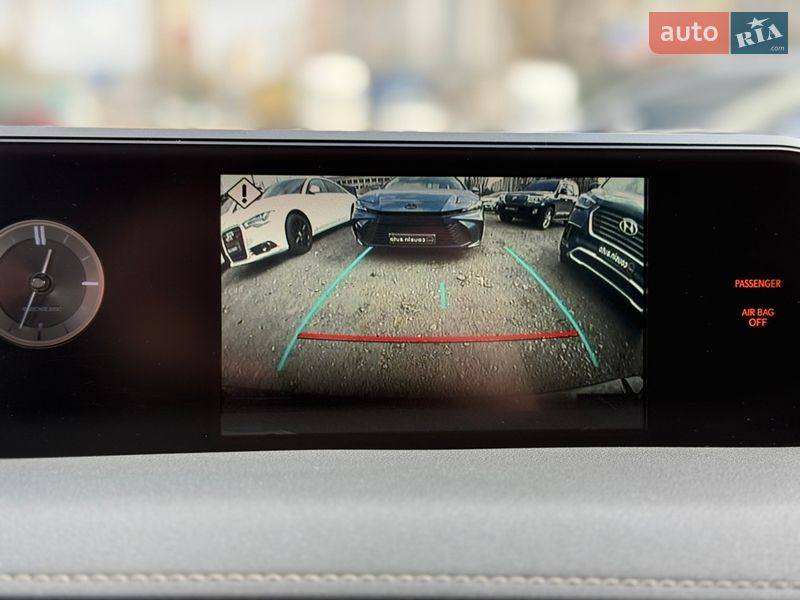 Позашляховик / Кросовер Lexus UX 2021 в Києві