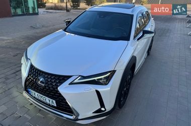 Внедорожник / Кроссовер Lexus UX 2022 в Хмельницком
