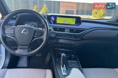 Внедорожник / Кроссовер Lexus UX 2022 в Хмельницком