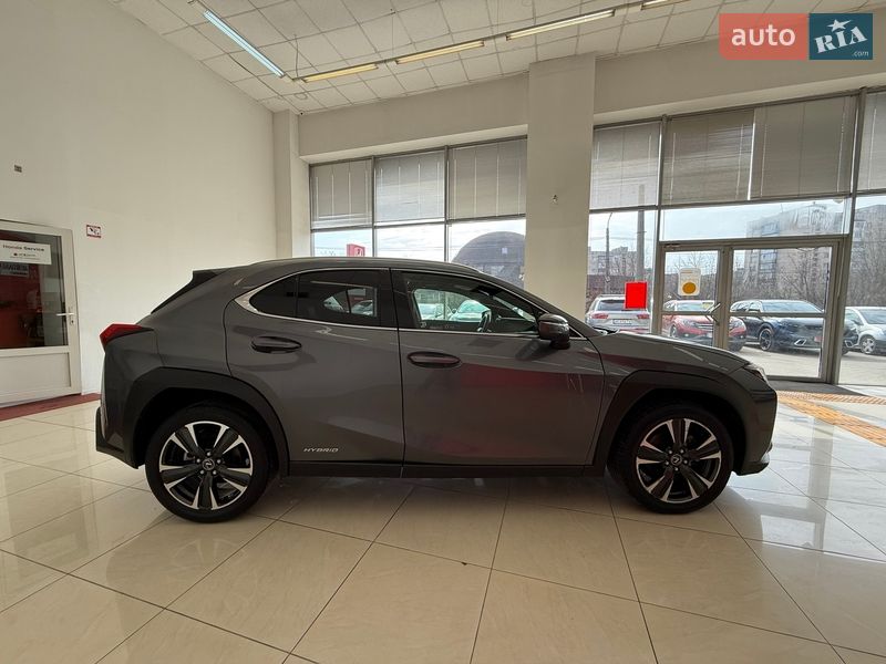 Внедорожник / Кроссовер Lexus UX 2021 в Черновцах