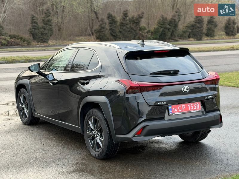 Позашляховик / Кросовер Lexus UX 2023 в Львові