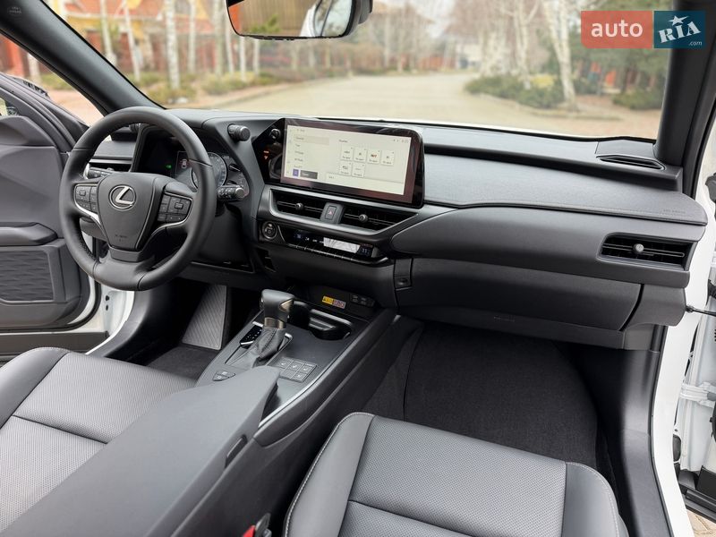 Внедорожник / Кроссовер Lexus UX 2023 в Одессе фото 15 Внедорожник / Кроссовер Lexus UX 2023 в Одессе