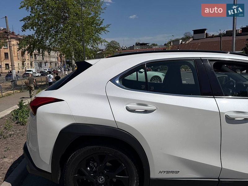 Внедорожник / Кроссовер Lexus UX 2021 в Львове