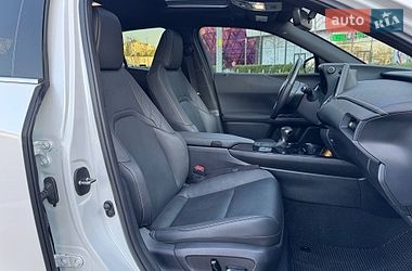 Внедорожник / Кроссовер Lexus UX 2022 в Киеве