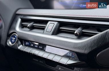 Внедорожник / Кроссовер Lexus UX 2021 в Запорожье