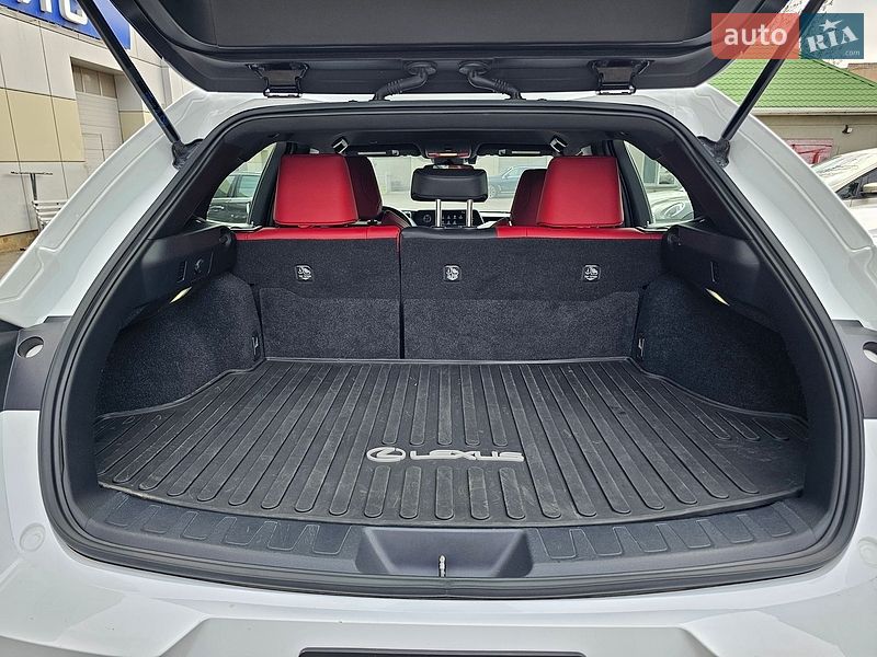 Внедорожник / Кроссовер Lexus UX 2021 в Одессе