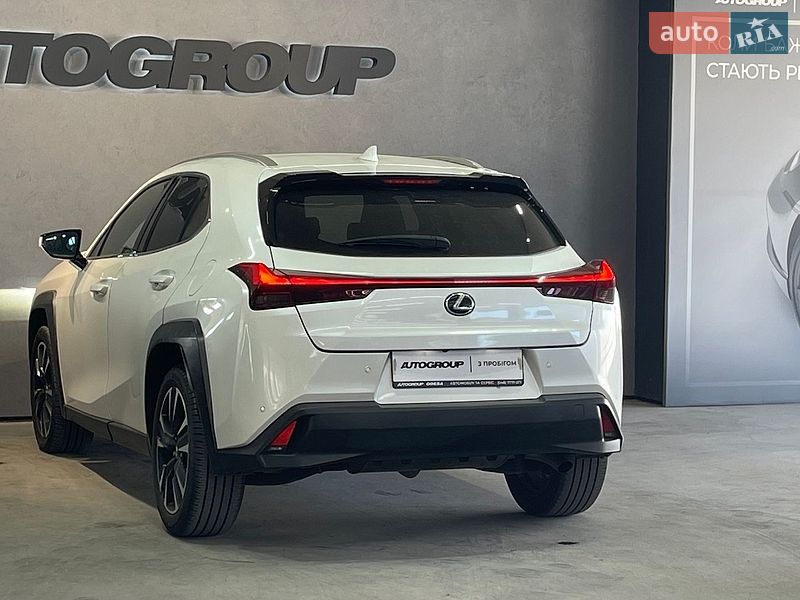 Внедорожник / Кроссовер Lexus UX 2019 в Одессе