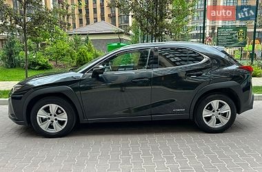 Позашляховик / Кросовер Lexus UX 2021 в Києві