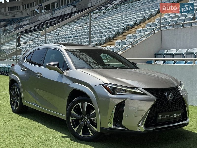 Lexus UX 2019