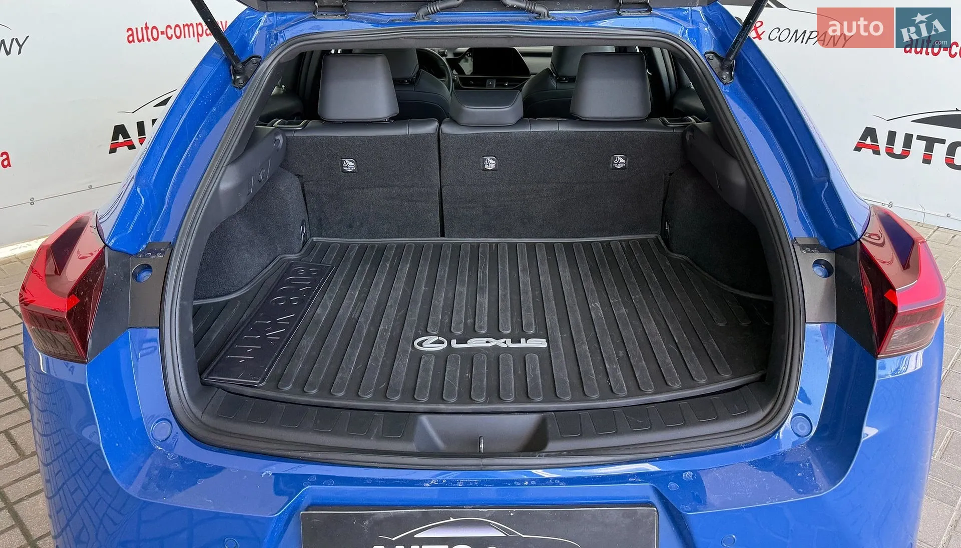 2023 Lexus UX - мініатюра 5