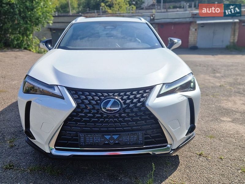 Внедорожник / Кроссовер Lexus UX 2025 в Киеве
