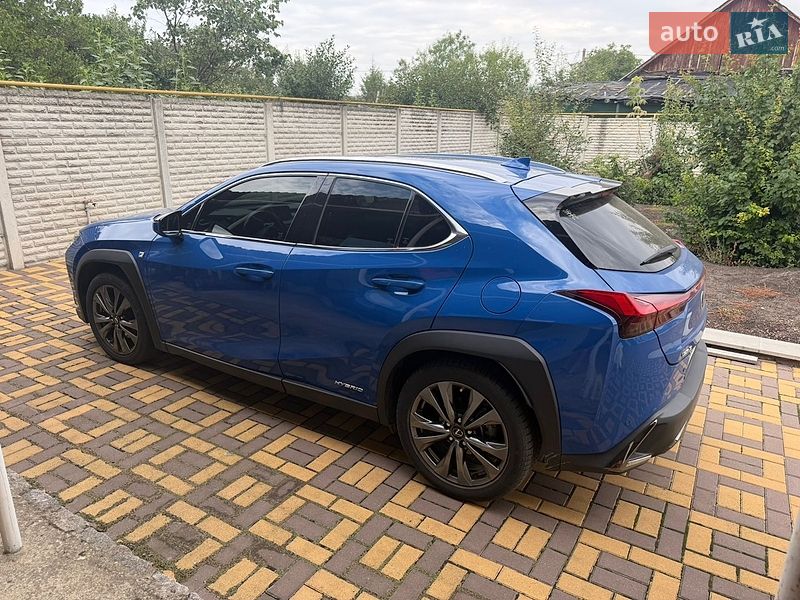 Внедорожник / Кроссовер Lexus UX 2019 в Одессе фото 3 Внедорожник / Кроссовер Lexus UX 2019 в Одессе