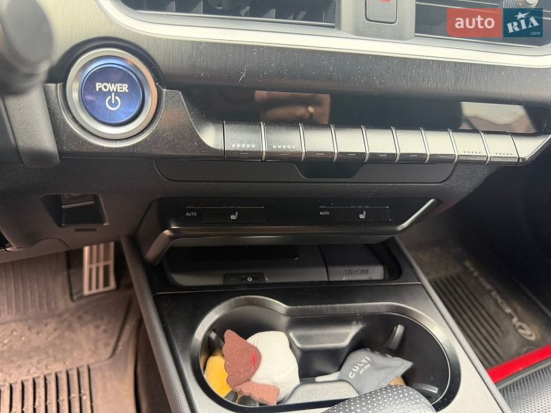 Внедорожник / Кроссовер Lexus UX 2019 в Одессе фото 17 Внедорожник / Кроссовер Lexus UX 2019 в Одессе