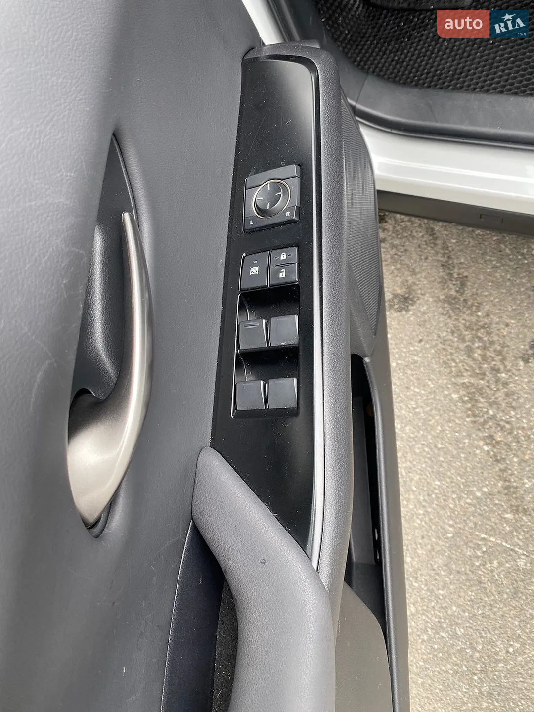 2022 Lexus UX - мініатюра 6