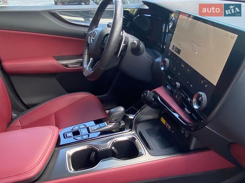 Внедорожник / Кроссовер Lexus UX 2024 в Полтаве