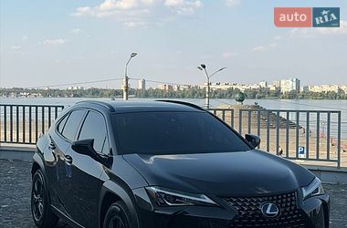 Позашляховик / Кросовер Lexus UX 2020 в Дніпрі