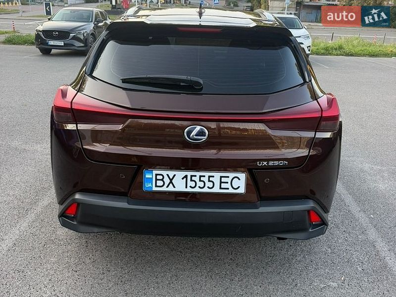 Позашляховик / Кросовер Lexus UX 2018 в Києві