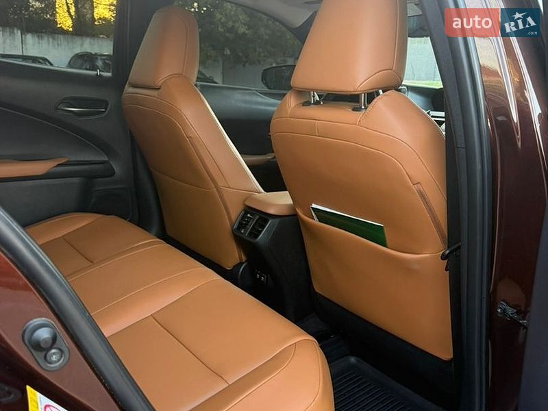 Позашляховик / Кросовер Lexus UX 2018 в Києві