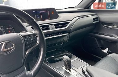 Внедорожник / Кроссовер Lexus UX 2021 в Киеве