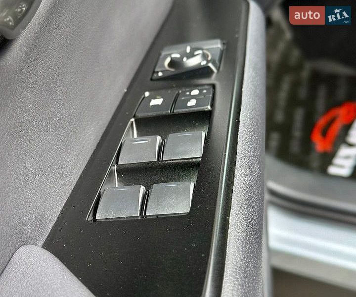 Позашляховик / Кросовер Lexus UX 2023 в Києві