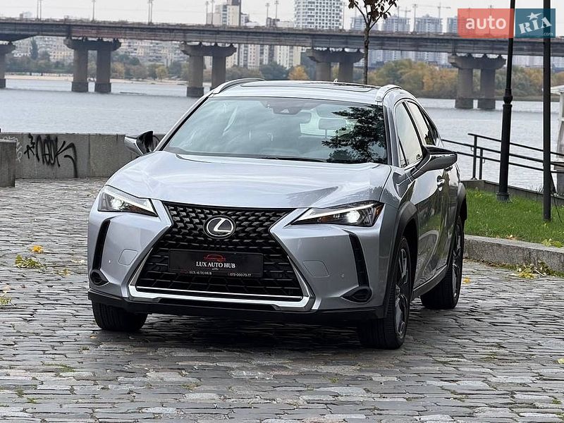Позашляховик / Кросовер Lexus UX 2023 в Києві