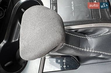 Внедорожник / Кроссовер Lexus UX 2020 в Киеве