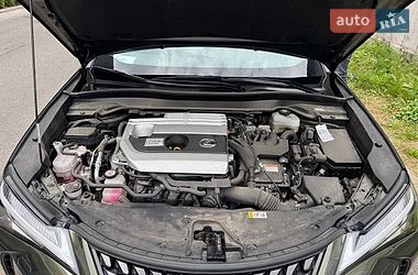 Внедорожник / Кроссовер Lexus UX 2020 в Киеве