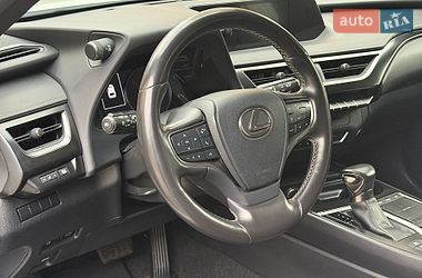 Внедорожник / Кроссовер Lexus UX 2020 в Киеве