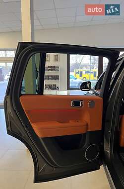 Внедорожник / Кроссовер Li Auto L6 2024 в 