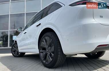 Внедорожник / Кроссовер Li Auto L6 2024 в 