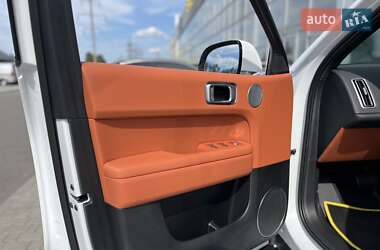 Внедорожник / Кроссовер Li Auto L6 2024 в 