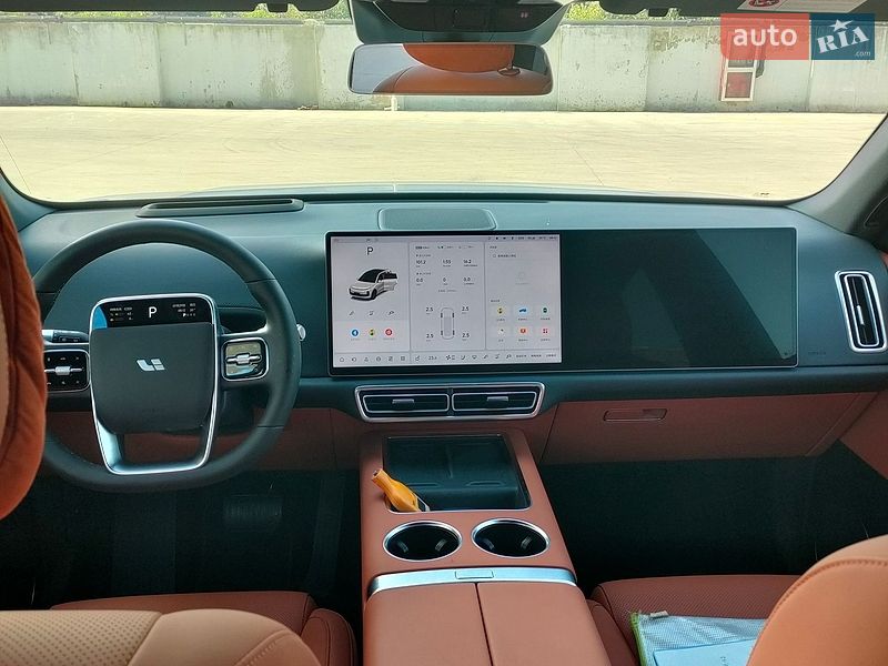 Позашляховик / Кросовер Li Auto L6 2025 в Києві