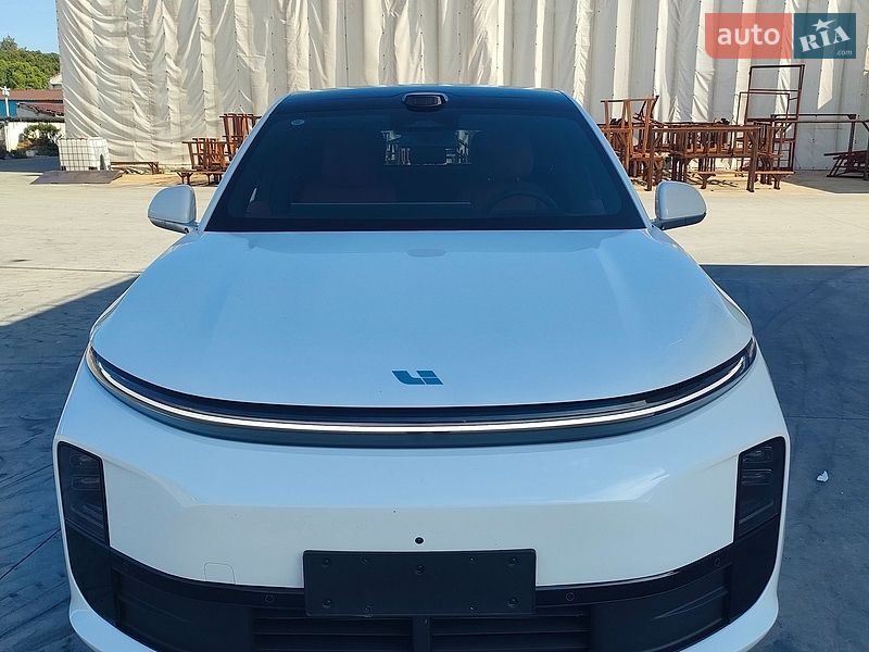 Позашляховик / Кросовер Li Auto L6 2025 в Києві